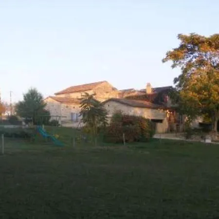 Les Auvergnats, Rurale Casa de Férias